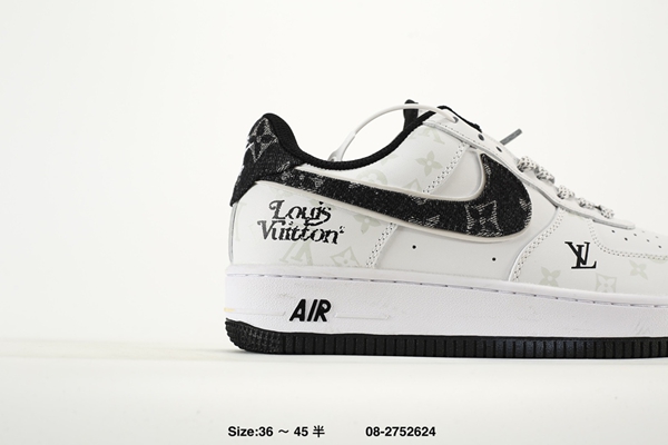 ナイキ靴背面デザイン